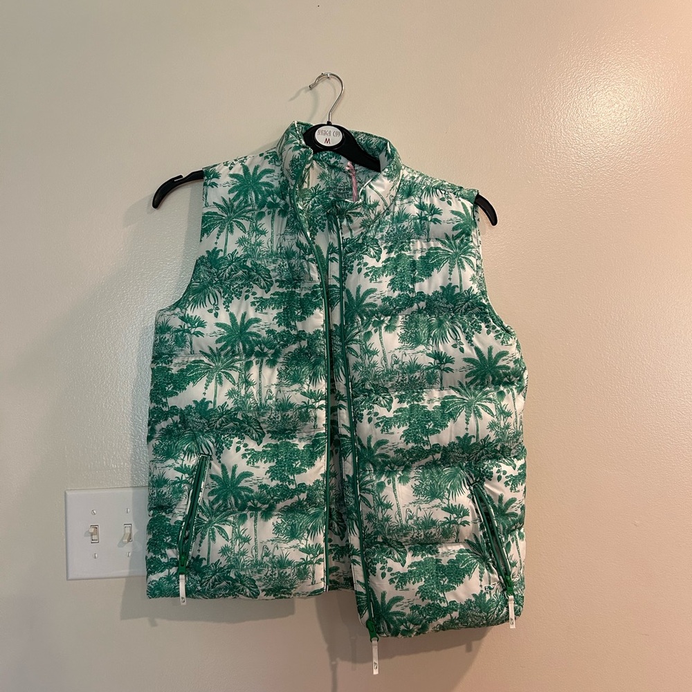 Vineyard Vines White Vest with Green Tropical Print
